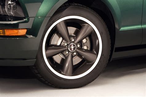 2008 ford mustang bullitt wheels